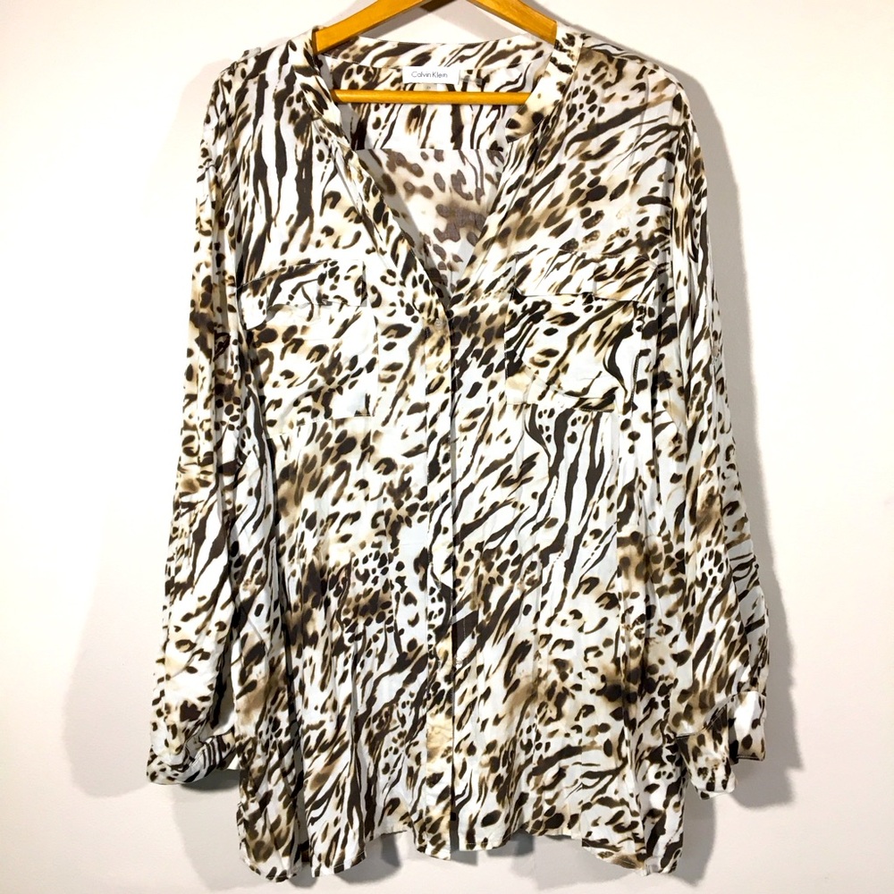 Calvin Klein Animal‎ Print Button Up Blouse